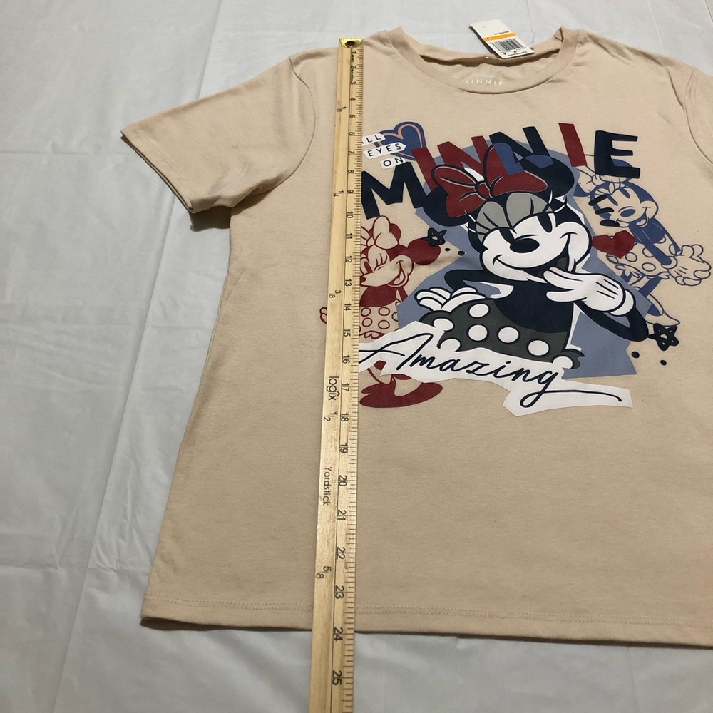 NWT Disney Minnie Mouse Women’s Short Sleeve Brazilian Sand Graphic Tee S - Picture 4 of 9